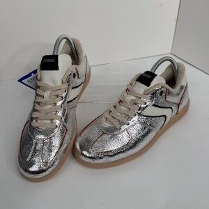 NWT Verbenas Sylvia Metallic Silver Sneakers Gum Sole EU 40 (US  W9) Lace Up